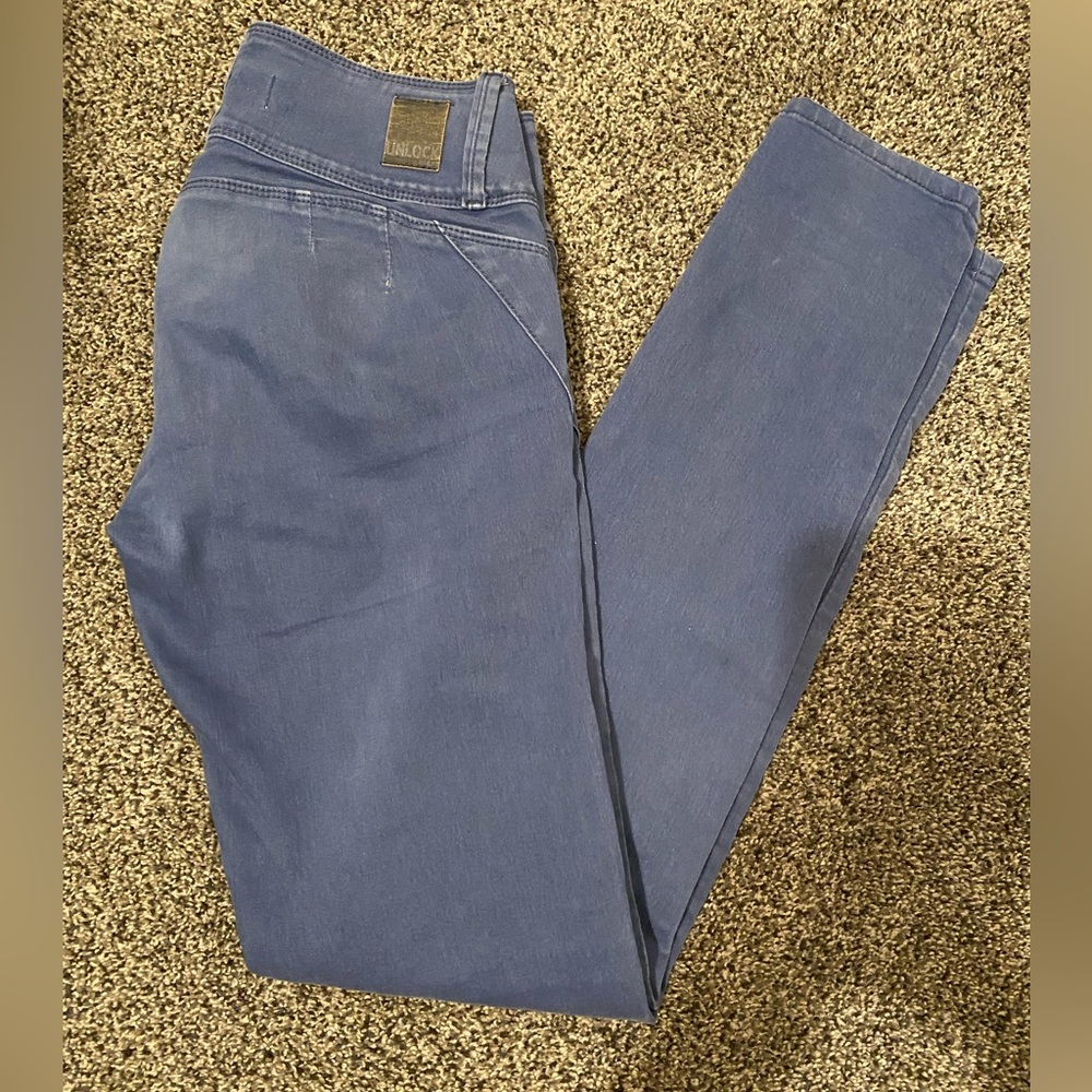 Blue light pant
